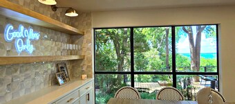 Luxury Lake View Villa Near Eisenhower State Park