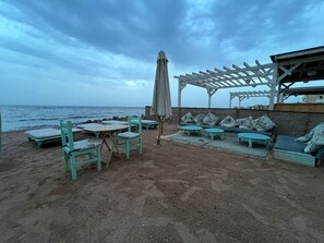 私家海滩、间海滩酒吧
