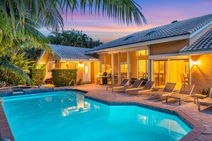 A heated pool - Walk to beach / Heated Pool / Ample residence / Marlin Key (Fort Lauderdale)