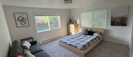 2 bedrooms, WiFi, bed sheets