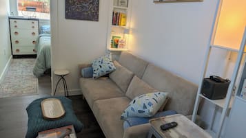 Smart-TV og peis