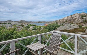 Property grounds - Nice home in Tjörn with sauna (Tjörn)