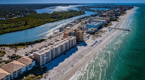 Unclassified image, 3 of 43, button