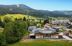 Esterni