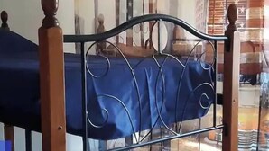 تجهيزات عازلة للصوت وبديكورات فريدة لكل غرفة وطراز فريد لكل وحدة