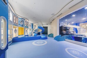Children’s play area – indoor