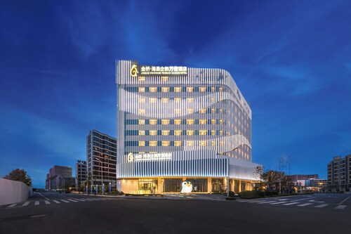 Haichang Penguin Wassim Hotel