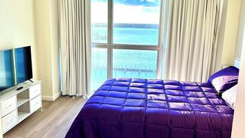 1 bedroom, iron/ironing board, free WiFi, bed sheets
