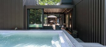 Gwangju Chez Pompom Dokchae Poolvilla