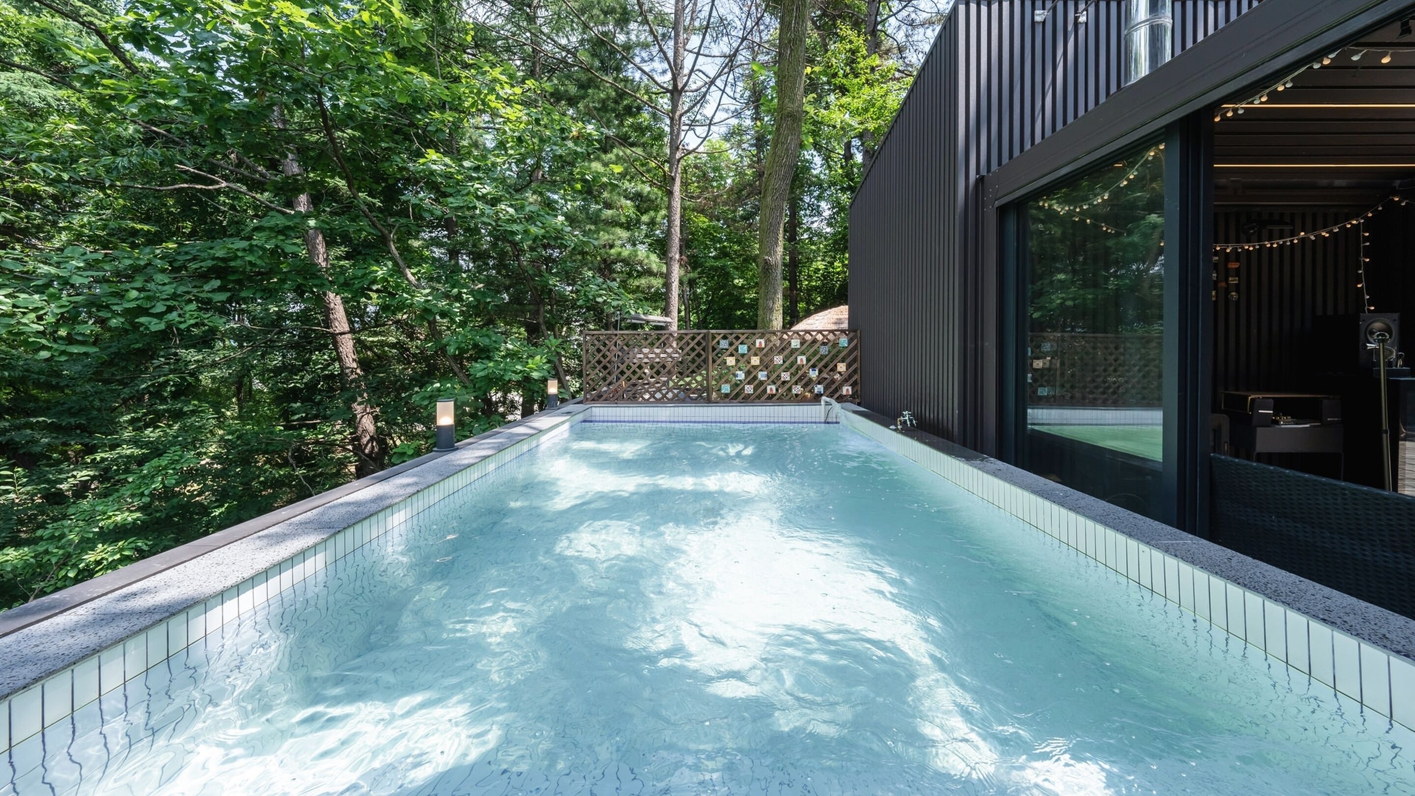 Basic-Zimmer, 1 Schlafzimmer (dokchae poolvilla) | 1 Schlafzimmer, kostenloses WLAN