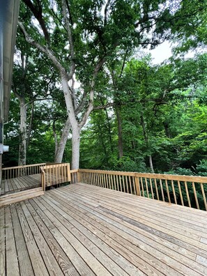 Terrace/patio - Timber-Comfortable 3b/3b Gem w/basement Near Summit Park  (Cincinnati)