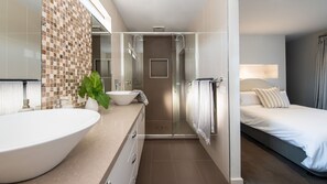 Shower, hair dryer, towels - Sunrise Oasis | Luxe Pool, Spa & Cinema (Rosebud)