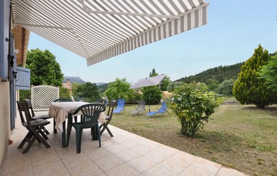 Amazing home in Saint-Andre-les-Alpes
