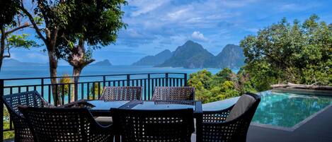 Piscina a l'aire lliure