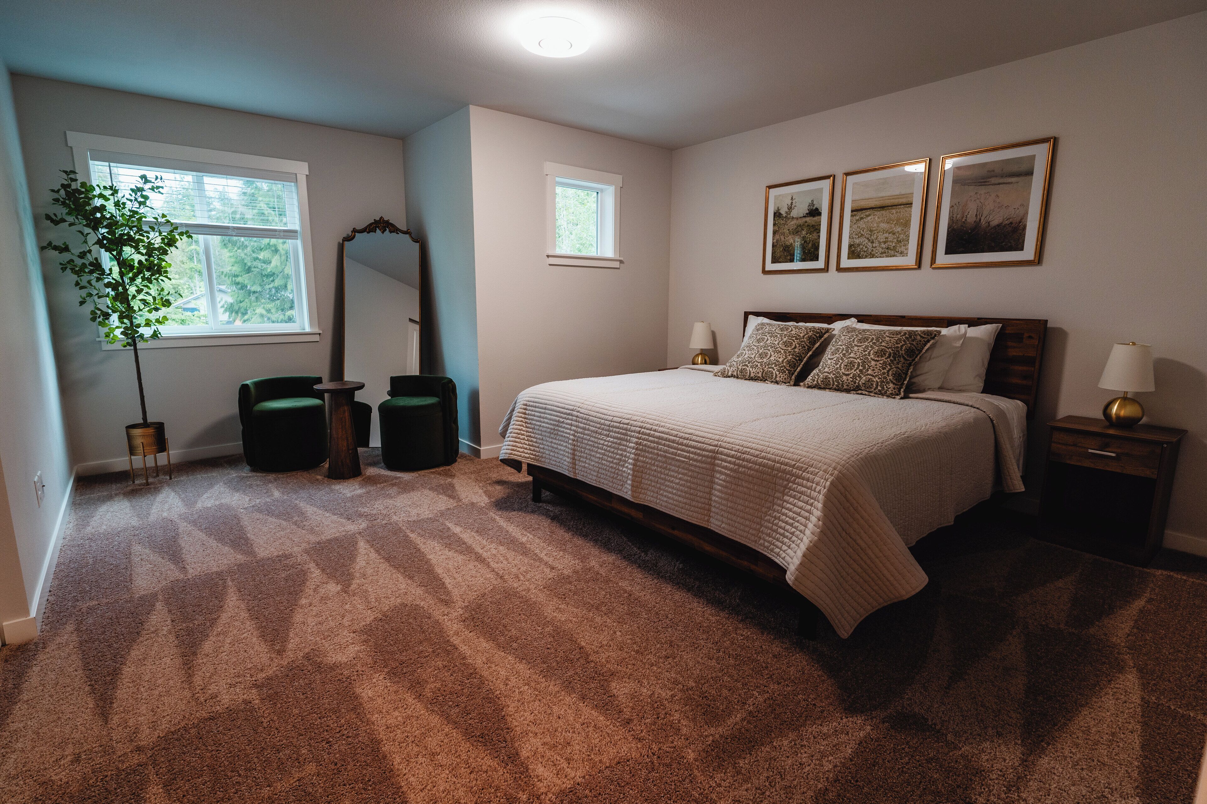 5 bedrooms, in-room safe, travel cot, WiFi