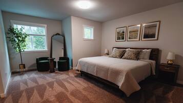 5 bedrooms, in-room safe, travel cot, WiFi