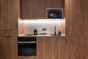 Fridge, microwave, oven, coffee/tea maker - VLC HOST - Zapadores F (Valencia)