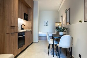 Interior - VLC HOST - Zapadores E (Valencia)