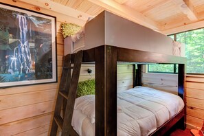 3 dormitorios, tabla de planchar con plancha, wifi y ropa de cama