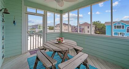 Searenity | 810 ft to the beach | Private Pool, Hot Tub, and Dog Friendly