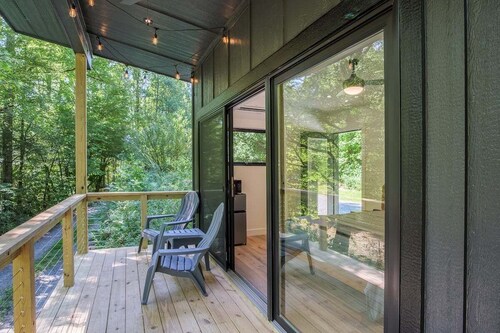 Riverfront Fishing Cabin on the French Broad River