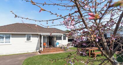 ◇◇NO CLEANING FEE◇◇
Cottage135 Rotorua - Family-friendly holiday home