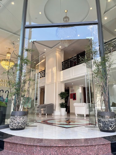 Nature Hotel - Pham Hong Thai