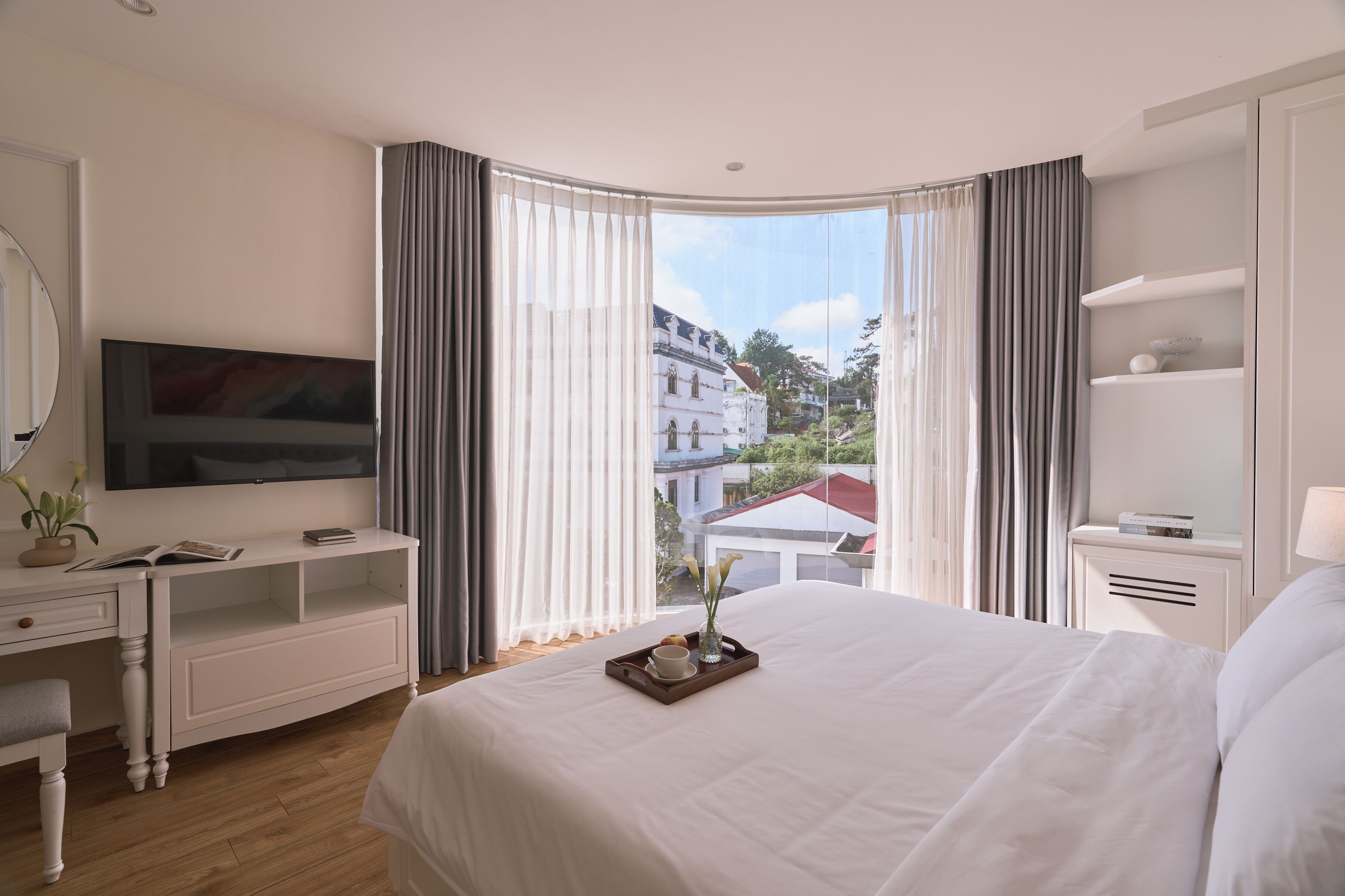 Junior Suite | Minibar, desk, free WiFi