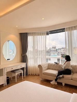 Suite, City View | Interior - Nature Hotel - Pham Hong Thai (Da Lat)