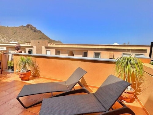 Apartment with large terrace in Costa Adeje.