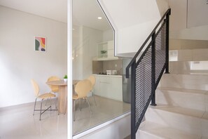 Shared kitchen - Mono Coliving at BSD City (Pagedangan)