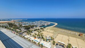 Rooftop terrace - Beachfront Seaview Lux Penthouse (Larnaca)