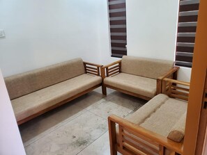 Interior - Halo Residency (Kanayannur)