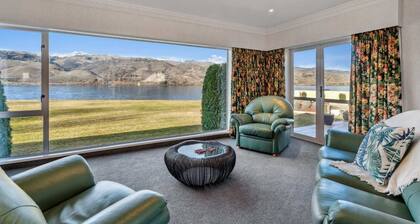 Mount Pisa Lake View