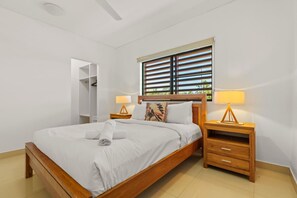Apartment | 2 bedrooms - Yanti at Nightcliff Foreshore Pool Shops Cafe (Rapid Creek)