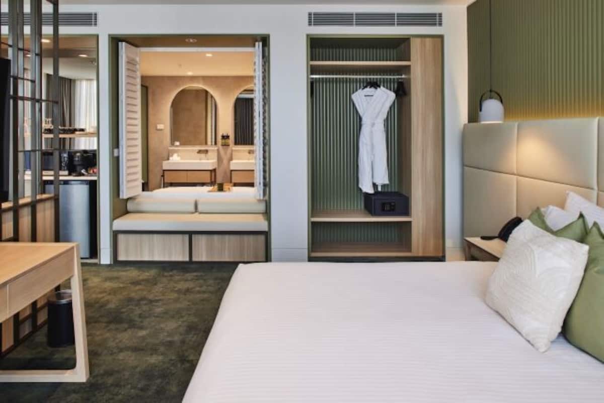 In-room safe, blackout curtains, iron/ironing board, free WiFi