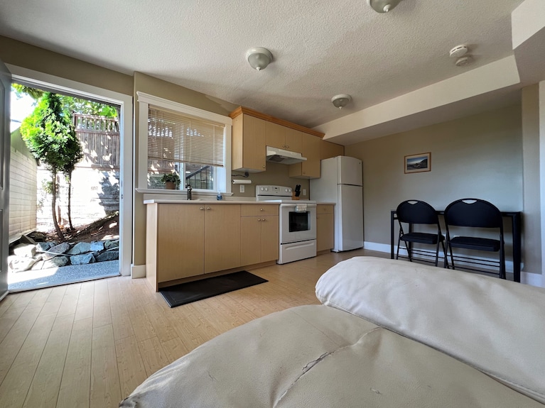 Private Access Independent Suite Near Departure Bay Ferry Terminal - 納奈莫