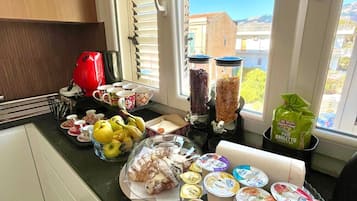 Petit déjeuner buffet compris tous les jours