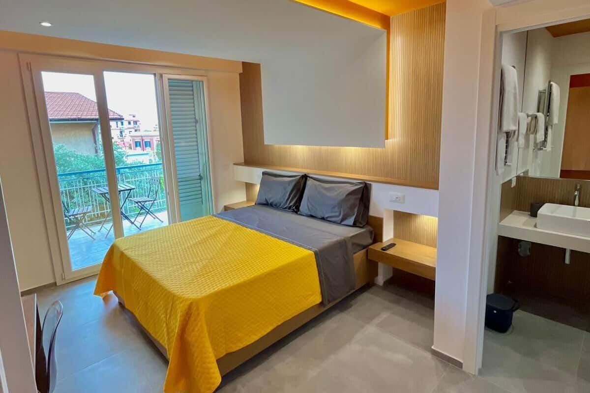 Comfort Room, Private Bathroom