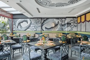 Esmorzar diari d'estil bufet gratuït 