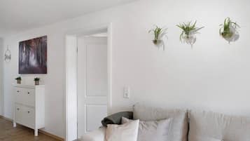 Fernseher, Videospielkonsole, DVD-Player, Stereoanlage