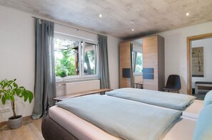 2 soverom, strykejern/-brett, wi-fi (inkludert) og sengetøy