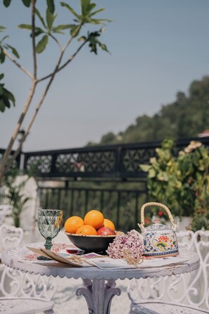 Front of property - Ilbert Manor (Dehradun)