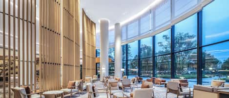 Sala de estar en el lobby