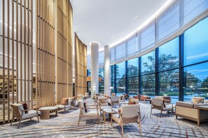 Lobby sitting area - Blossom Attic DuJiangYan (Chengdu)