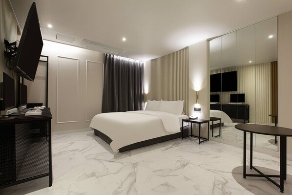 Escritorio y wifi gratis