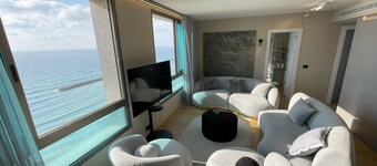 파노라믹 시 뷰 럭셔리 스위트