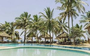 2 outdoor pools - JAZ Adonia (Uroa)