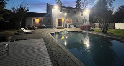 POOL, 5-bedroom in jersey Shore, Grill , AC, WiFi, Parking, TV, Gaming, Full Kit
