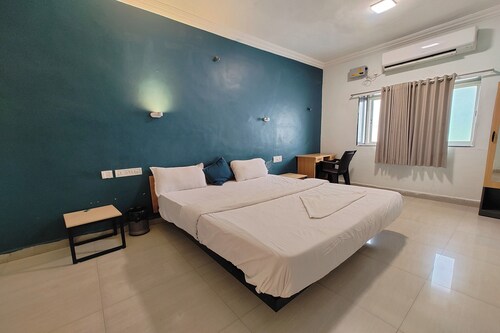 Hotel Sai Inn Executive